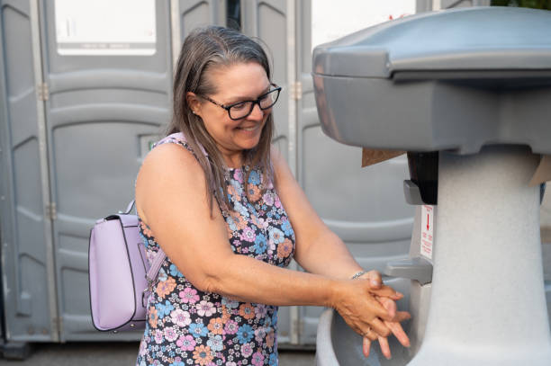 Best Porta potty rental for parties  in Eerlin, ND